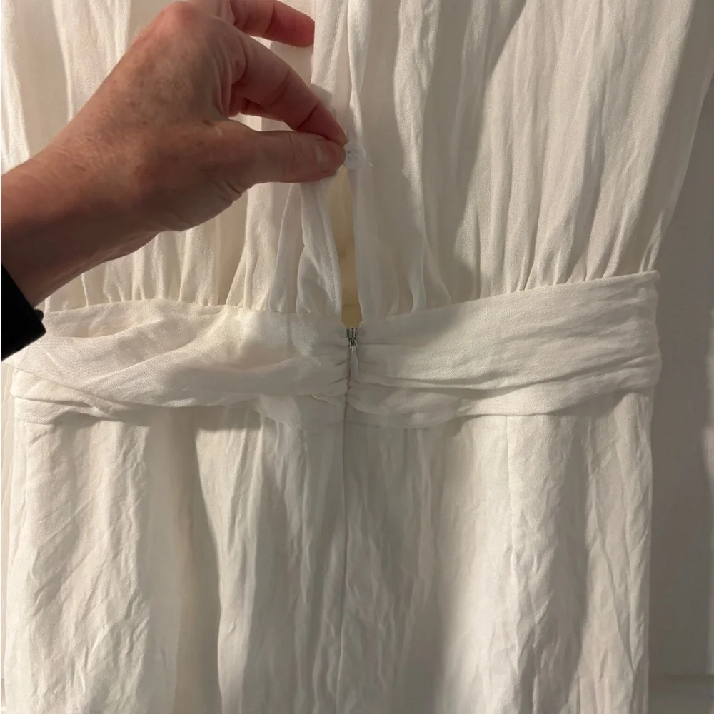 DO+BE White Sleeveless Faux Crossover Mini Dress (fits like a S) - Picture 5 of 12